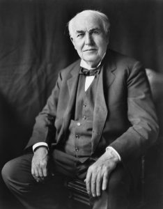 Just like Thomas Edison, we are here to help you discover new things, such as long distance moving companies Edison.