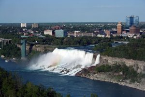 Niagara Falls, one of the attractions to explore after long distance moving companies Buffalo finish moving you.