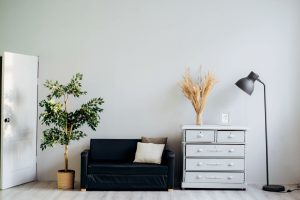 Save money when moving abroad by buying used furniture upon arrival