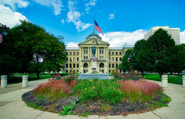 Court house in Lucas County Ohio