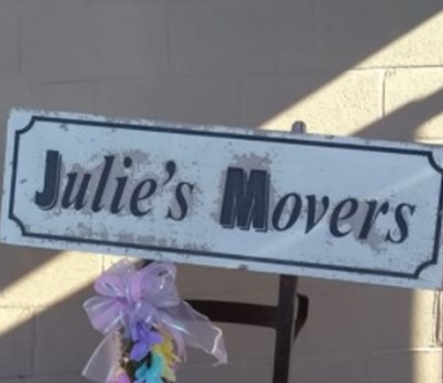 Julie's Movers company logo