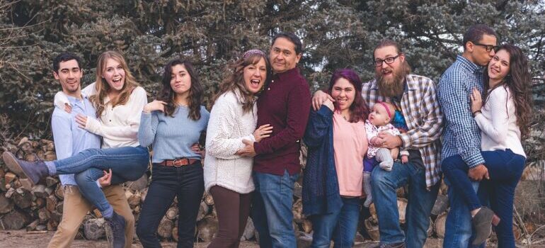 A big family posing for a photo.