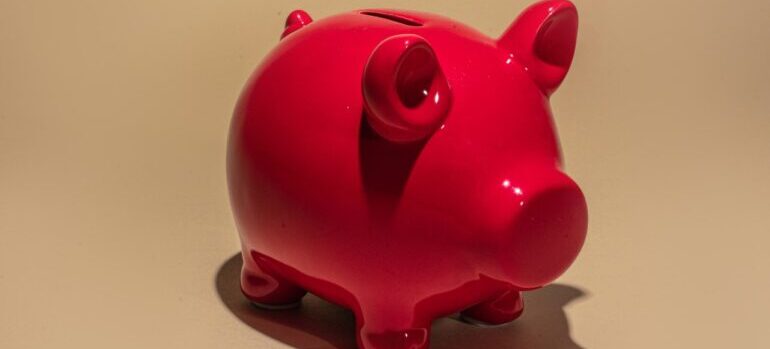 A red piggy bank.