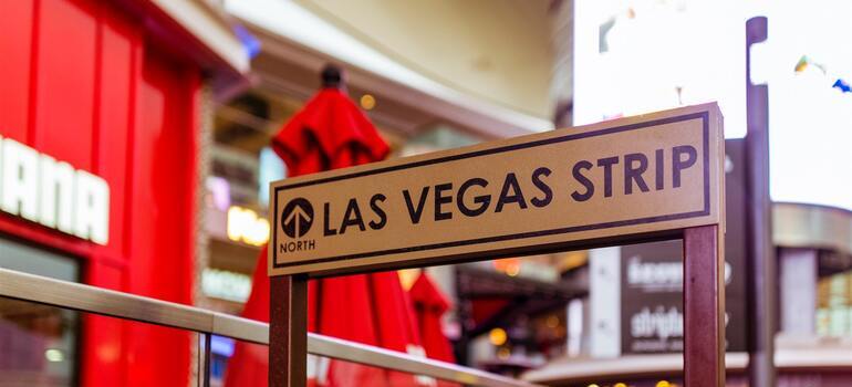 a sign that says Las Vegas Strip