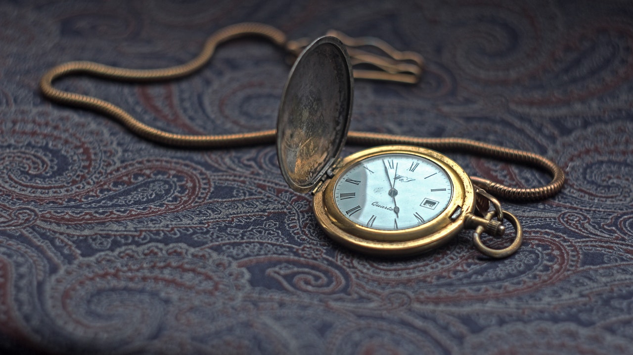 A vintage pocket watch as a symbol of how to pack your valuables