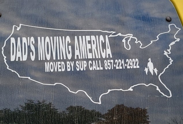 Dad's Moving America company logo