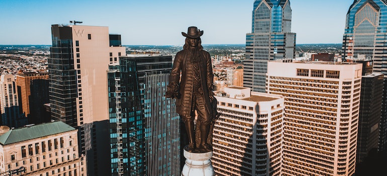 A bronze stutue in Philadelphia.