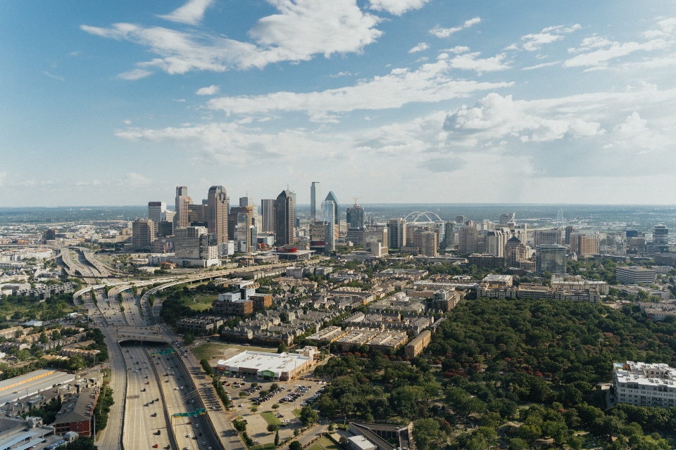 Distant aerial photo of Dallas