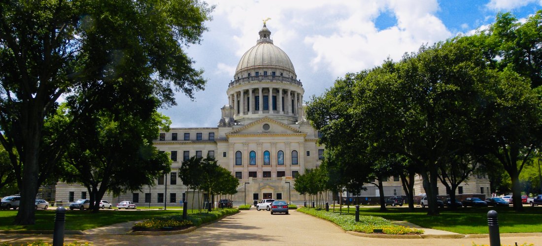 The Capitol building in Jackson, MS