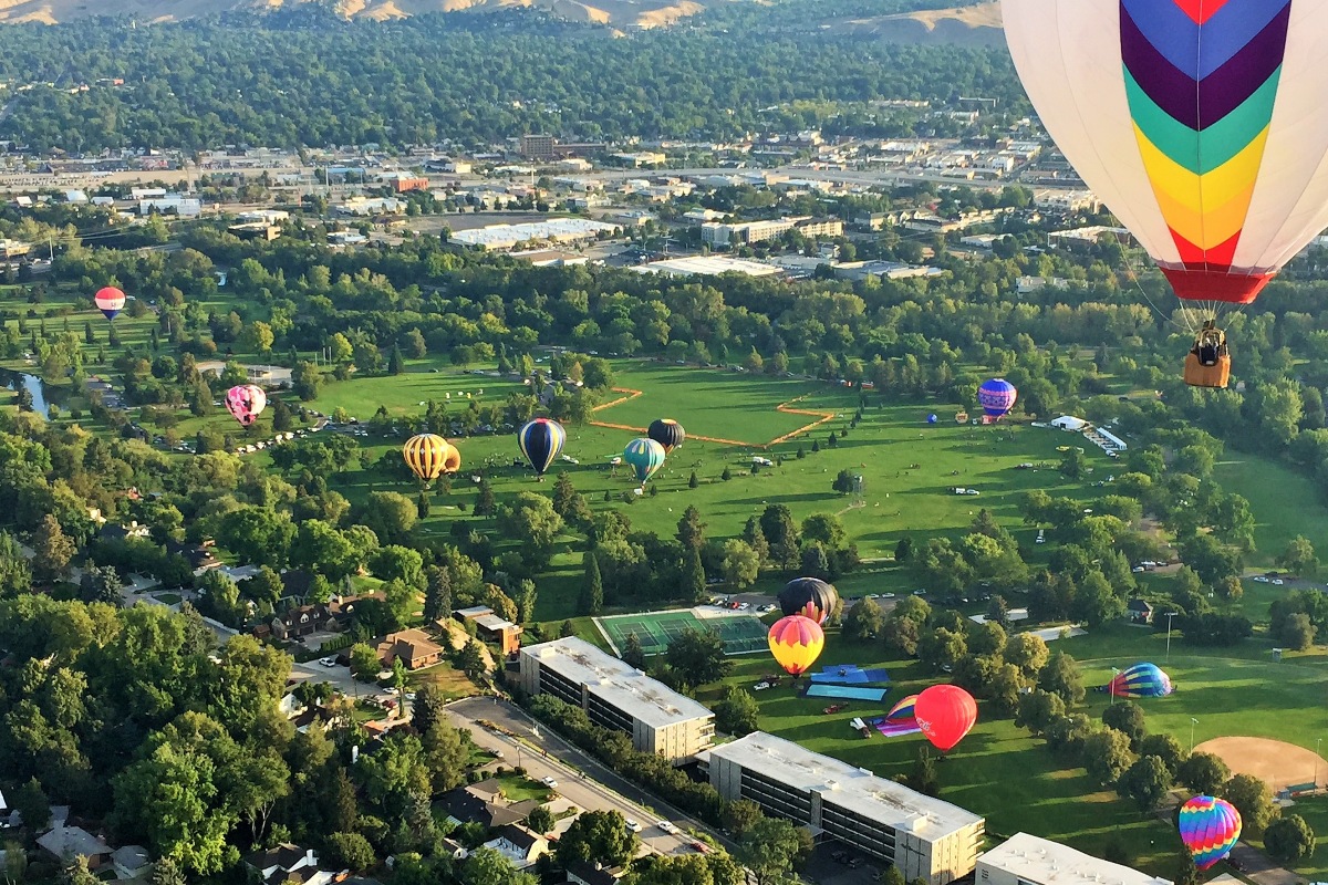 Many balloons flying over Idaho