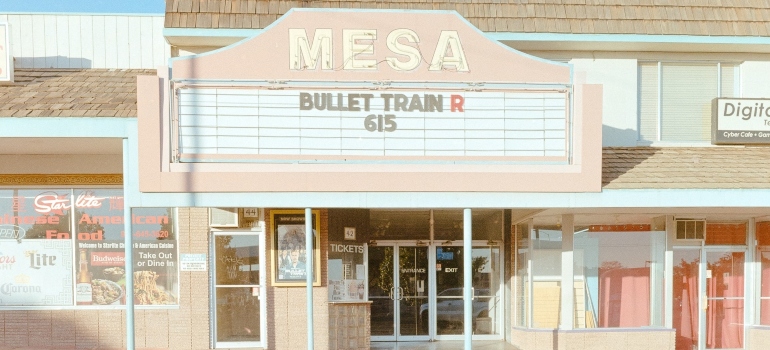 Picture of a building in Mesa