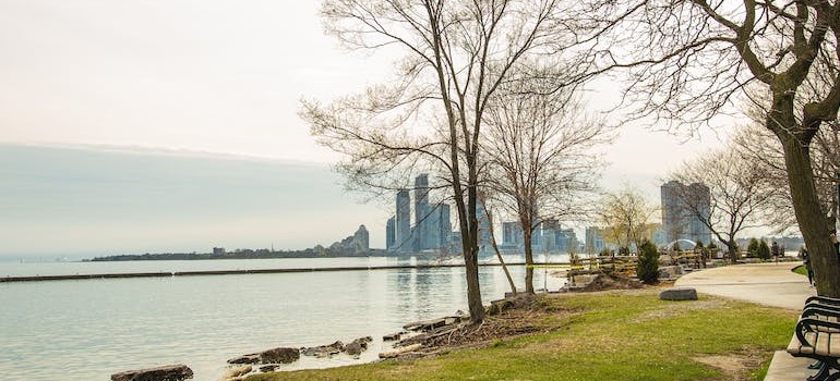 A park by the river you can enjoy after moving from Los Angeles to Detroit 