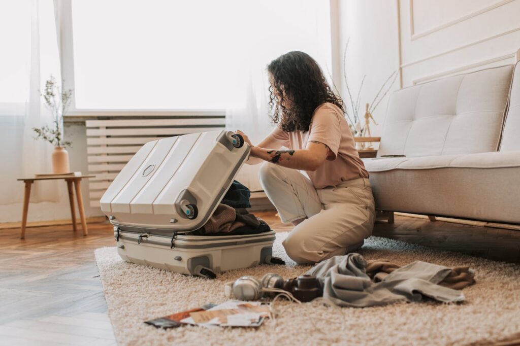 woman packing her suitcase